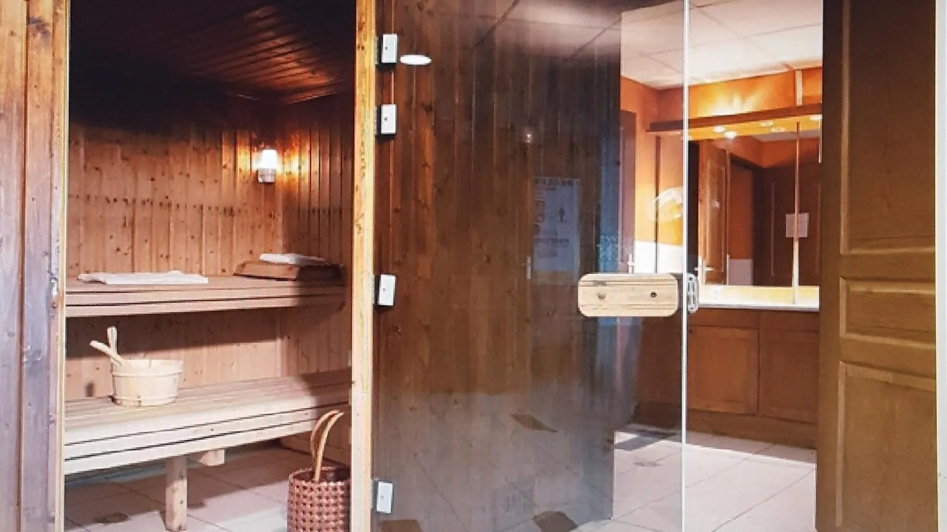Lägenhet T2 Les Chardons Avec Piscine Sauna Et Hammam Valloire
